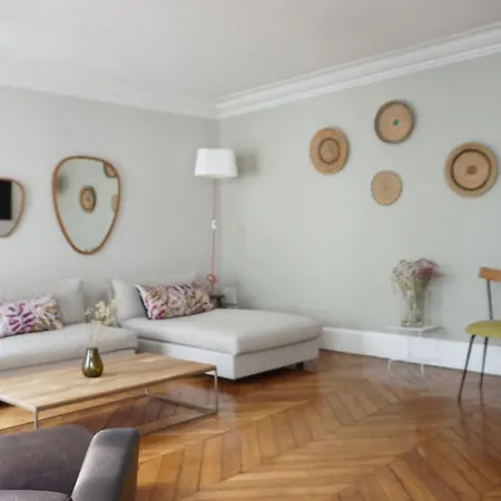 Rue De Penthievre - 8 Daire *