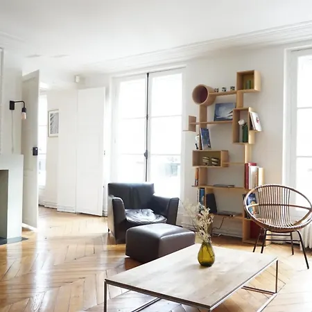 Rue De Penthievre - 8 Daire